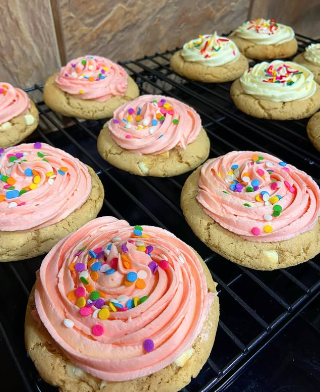 Decorated Halloween sugar cookies